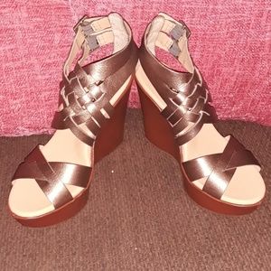 Bronze Kork Ease wedge sandle.